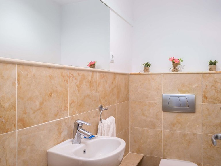 Apartment for Sale in Altos De Los Monteros, Malaga 16