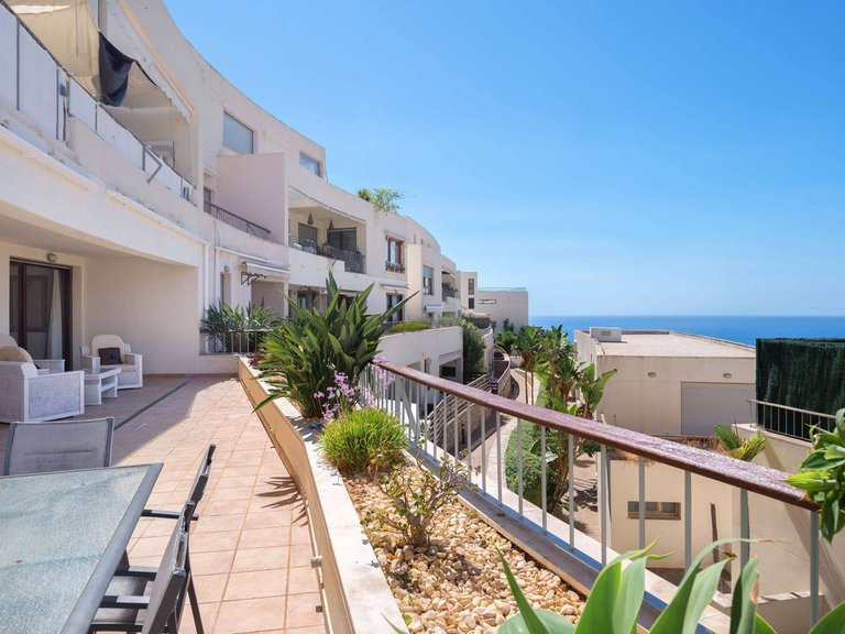 Apartment for Sale in Altos De Los Monteros, Malaga 5