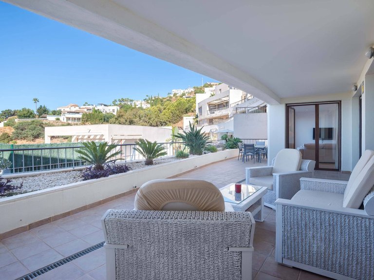 Apartment for Sale in Altos De Los Monteros, Malaga 7