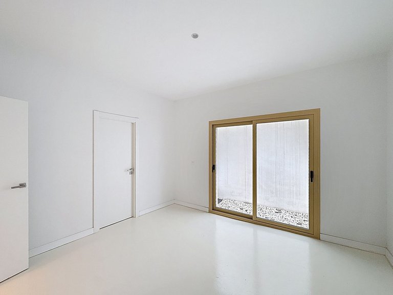 Villa for Sale in Málaga, Malaga 31