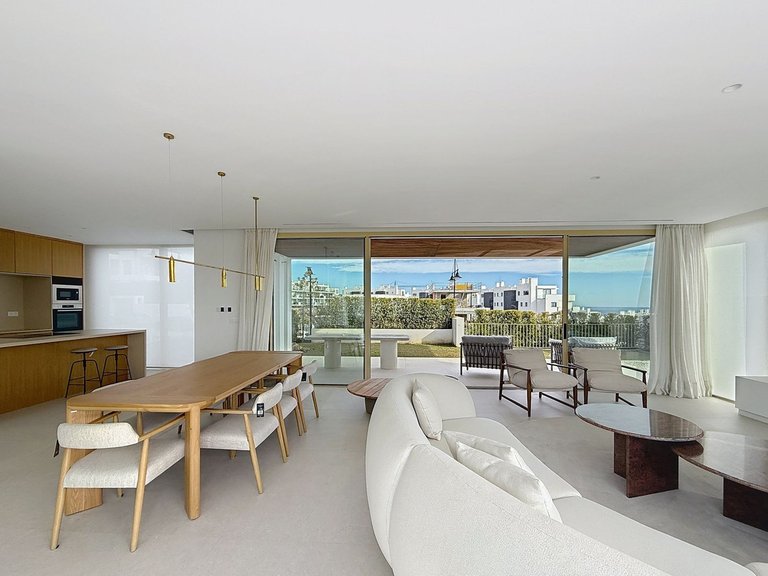 Villa for Sale in Málaga, Malaga 6