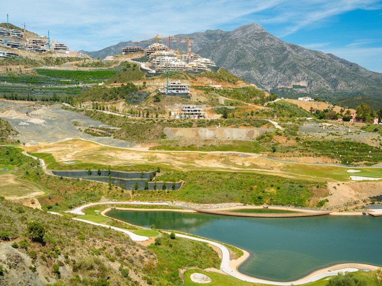 Apartment for Sale in Costa del Sol Benahavís, Malaga 6