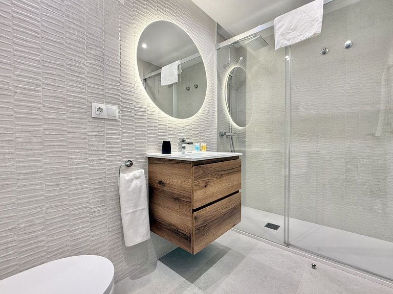 Apartment for Sale in Benahavís, Malaga 11