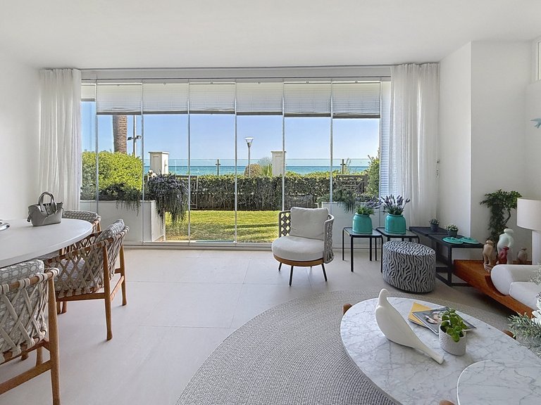 Apartment for Sale in Estepona, Malaga 1