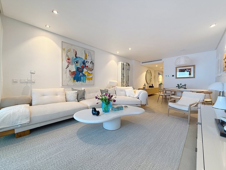 Apartment for Sale in Estepona, Malaga 5