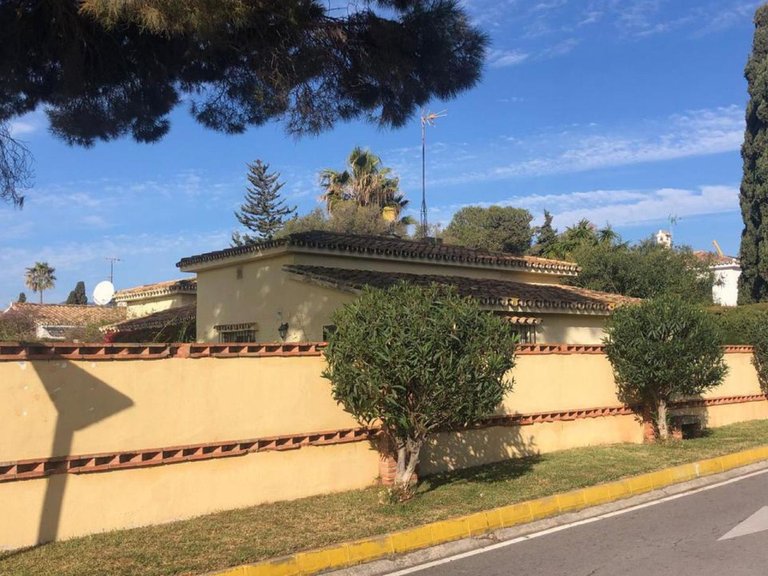 Villa for Sale in Estepona, Malaga 7