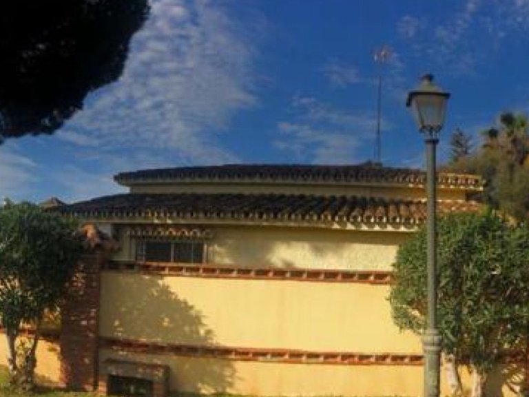 Villa for Sale in Estepona, Malaga 8