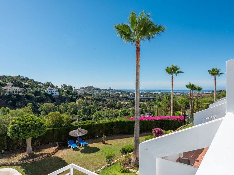 Apartment for Sale in La Quinta, Malaga 15