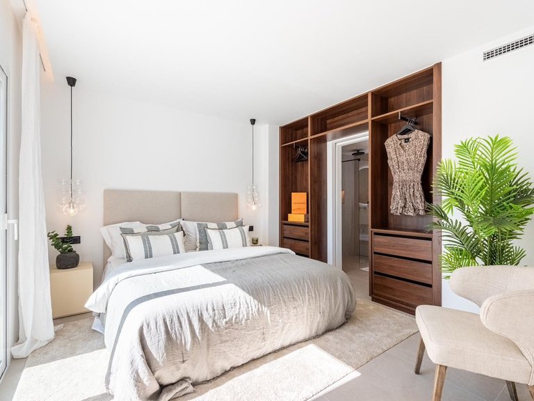 Apartment for Sale in La Quinta, Malaga 9