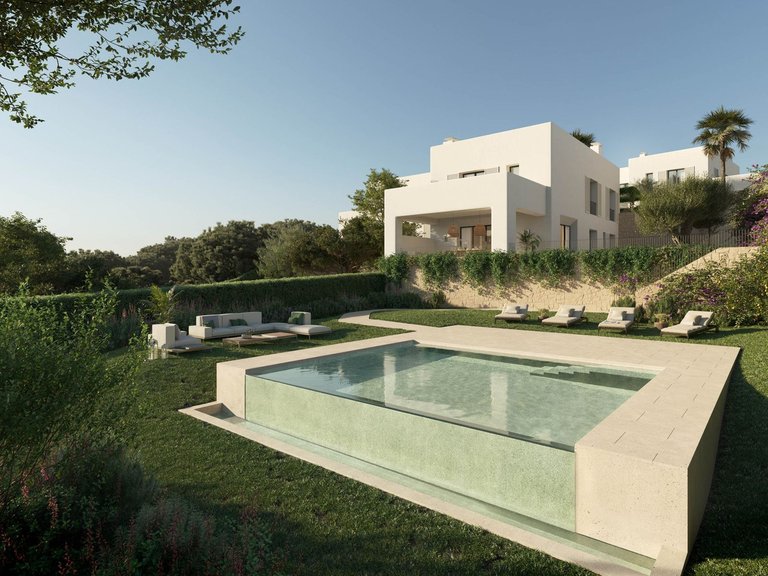 Villa for Sale in Sotogrande, Cadiz 2