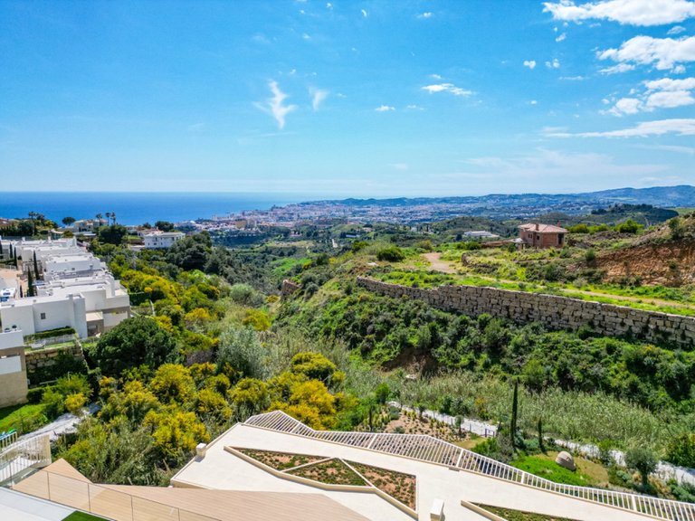 Apartment for Sale in Fuengirola, Malaga 17
