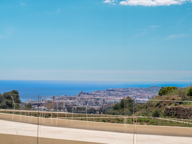 Apartment for Sale in Fuengirola, Malaga 6