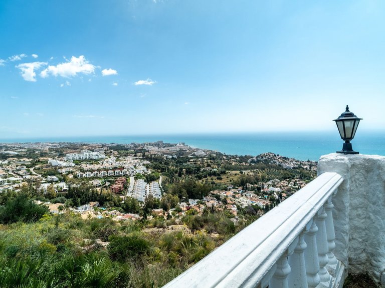 Apartment for Sale in Costa del Sol, Benalmadena Pueblo, Malaga 1
