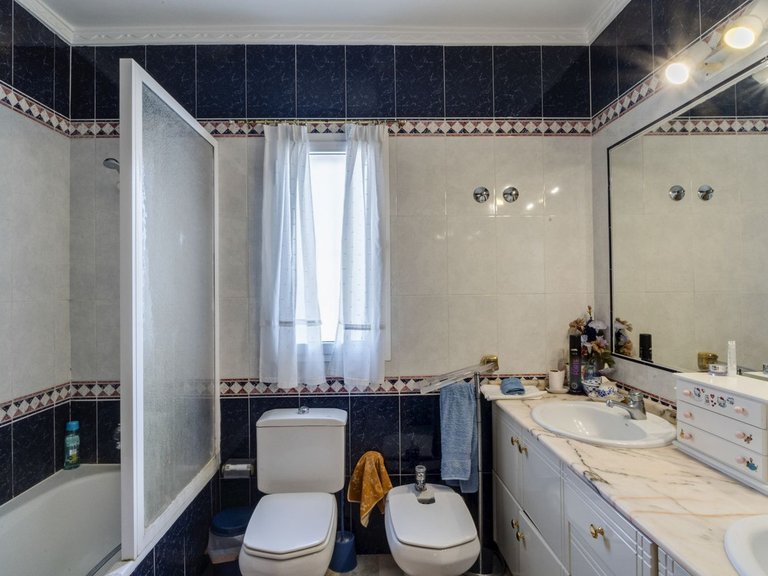 Villa for Sale in Marbella, Malaga 30