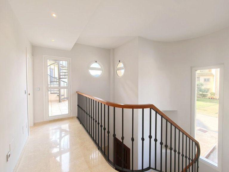 Villa for Sale in San Roque Club, Cadiz 13