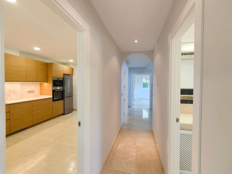 Villa for Sale in San Roque Club, Cadiz 9