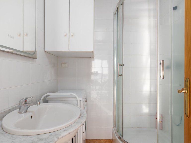 Apartment for Sale in Fuengirola, Malaga 12