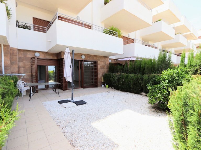 Apartment for Sale in Lomas De Cabo Roig, Alicante 4