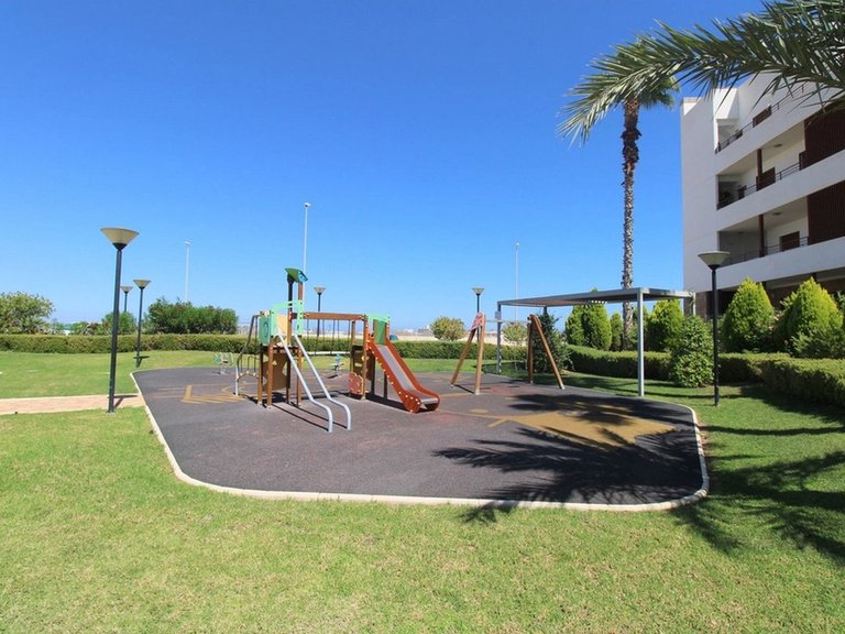 Apartment for Sale in Lomas De Cabo Roig, Alicante 5