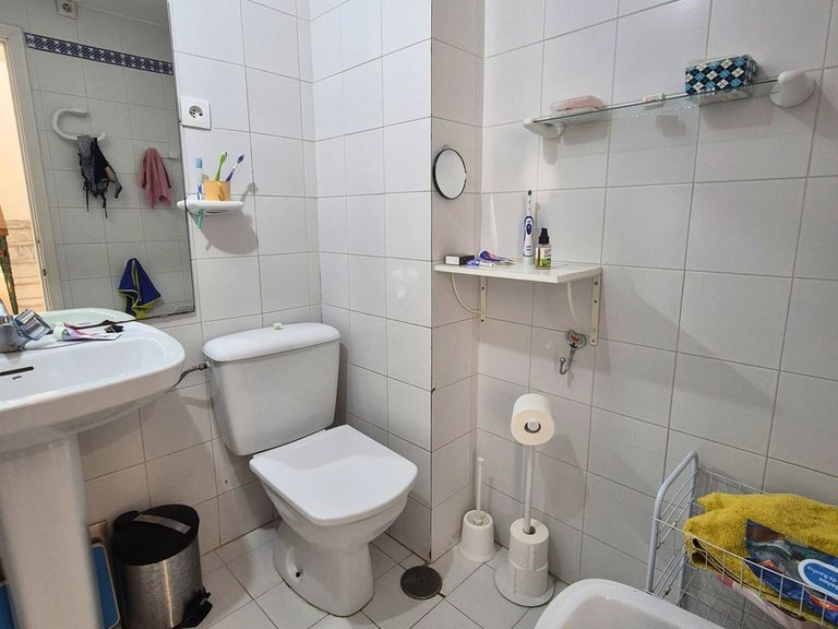 Villa for Sale in Los Boliches, Malaga 28