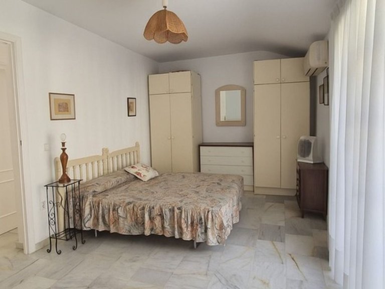 Villa for Sale in Los Boliches, Malaga 34