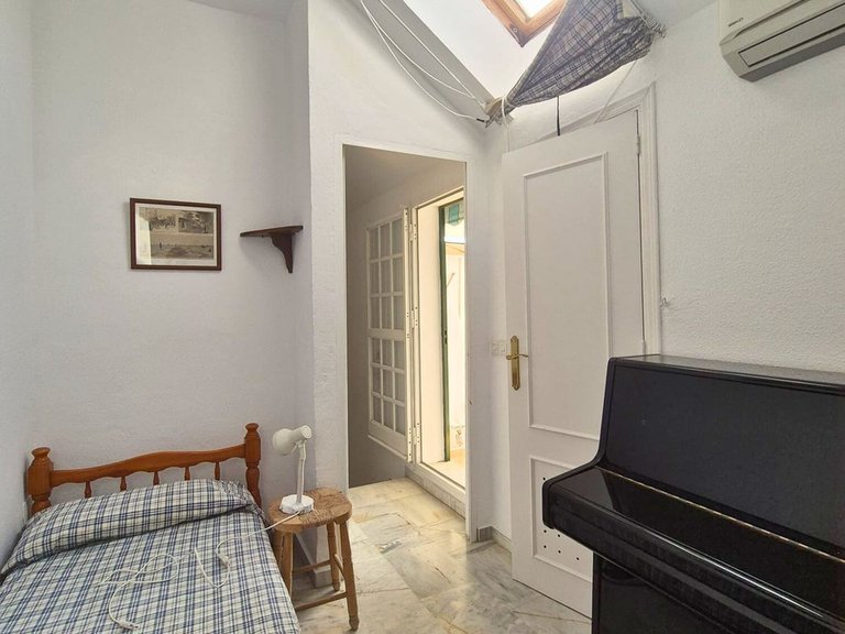 Villa for Sale in Los Boliches, Malaga 40