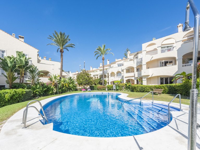 Apartment for Sale in Estepona, Malaga 2