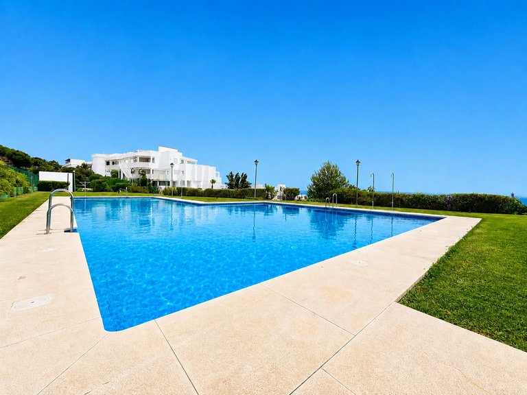 Apartment for Sale in Benalmadena, Malaga 2