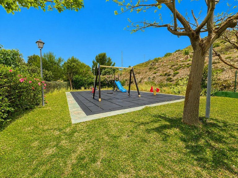 Apartment for Sale in Benalmadena, Malaga 28