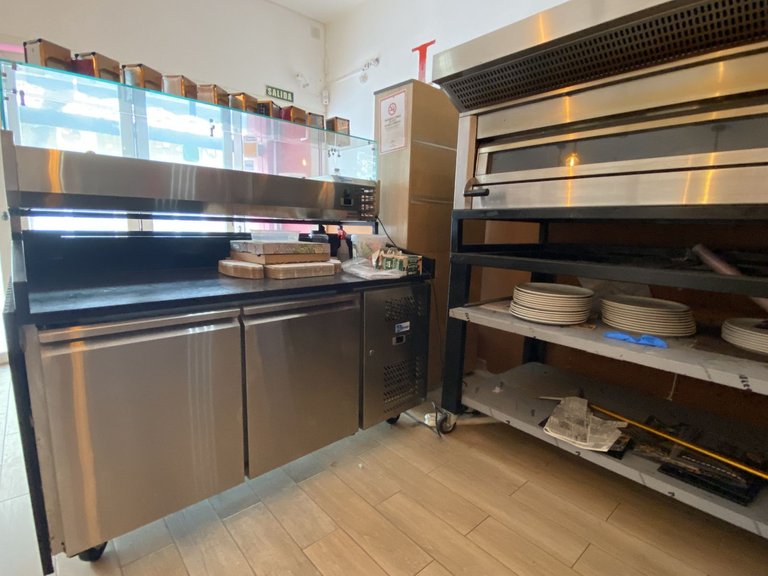 Commercial for Sale in Fuengirola, Malaga 10