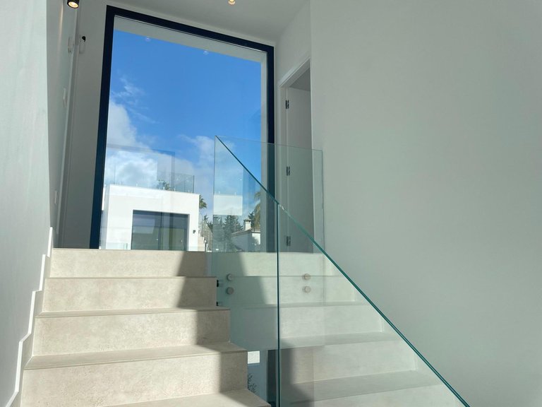 Villa for Sale in Estepona, Malaga 13