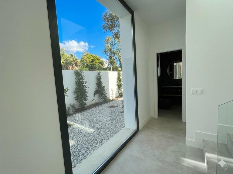 Villa for Sale in Estepona, Malaga 22