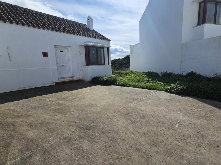 Villa for Sale in Doña Julia, Malaga 3