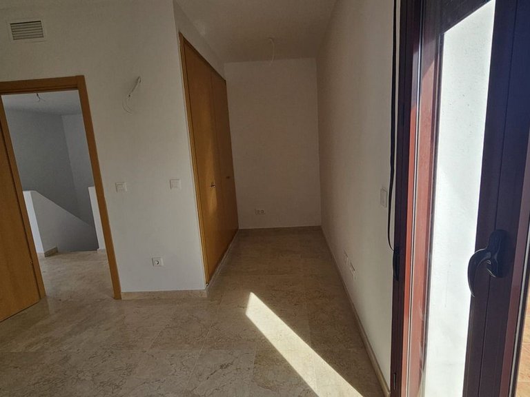 Villa for Sale in Doña Julia, Malaga 8
