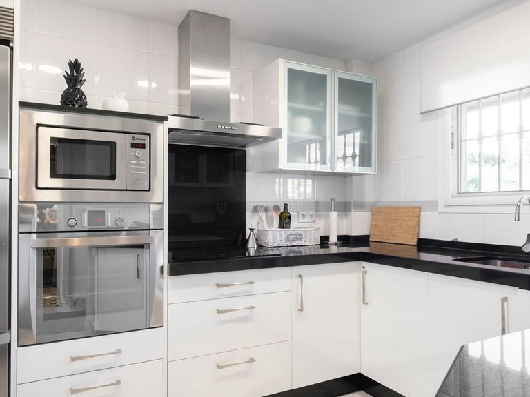 Apartment for Sale in Benalmadena Costa, Malaga 14