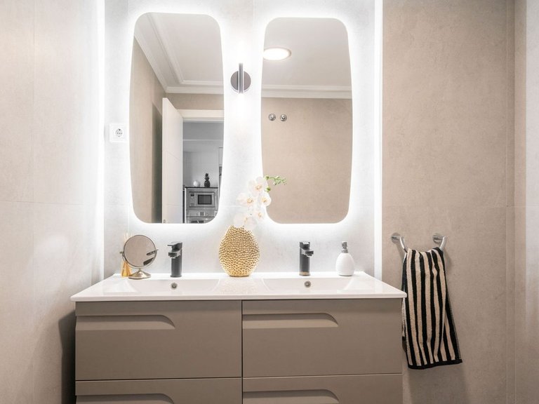 Apartment for Sale in Benalmadena Costa, Malaga 15