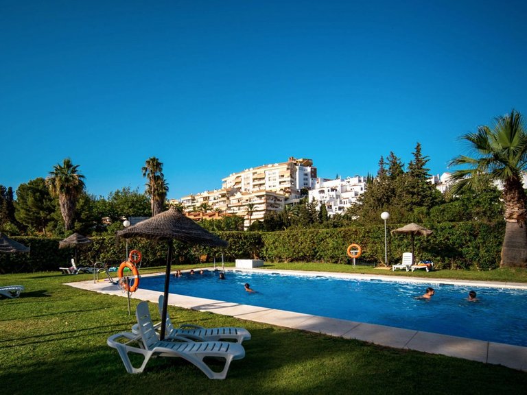 Apartment for Sale in Benalmadena Costa, Malaga 40