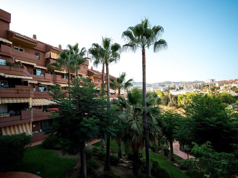 Apartment for Sale in Benalmadena Costa, Malaga 42