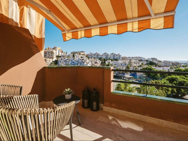 Apartment for Sale in Benalmadena Costa, Malaga 7