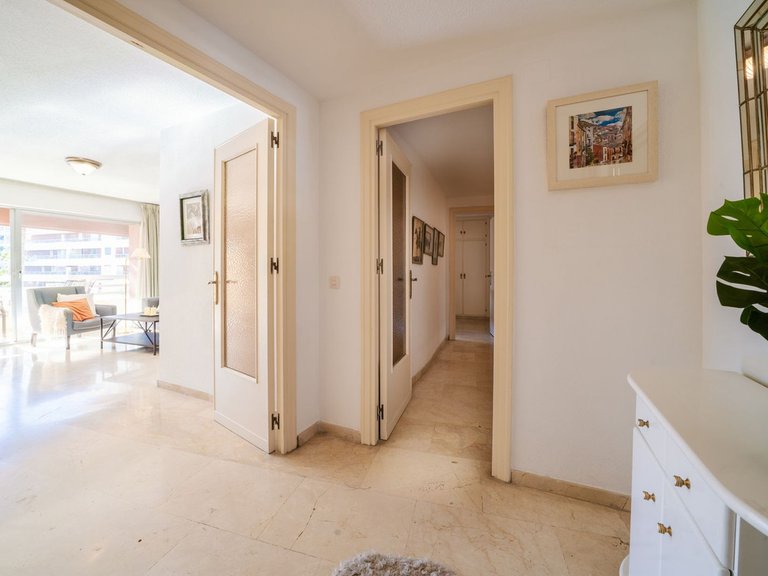 Apartment for Sale in Marbella, Malaga 35