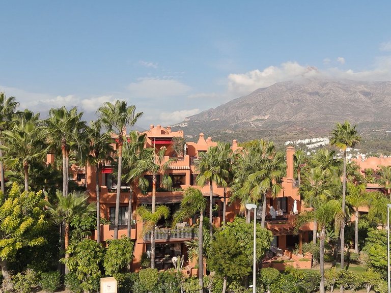 Apartment for Sale in Nueva Andalucía, Malaga 50