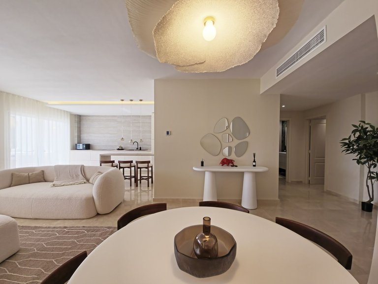 Apartment for Sale in Benahavís, Malaga 10