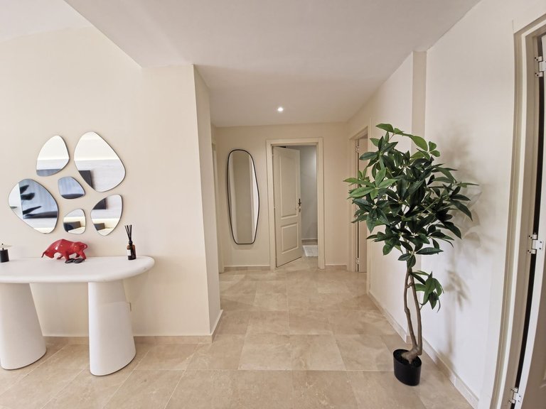 Apartment for Sale in Benahavís, Malaga 14