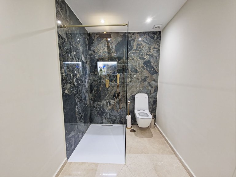 Apartment for Sale in Benahavís, Malaga 19