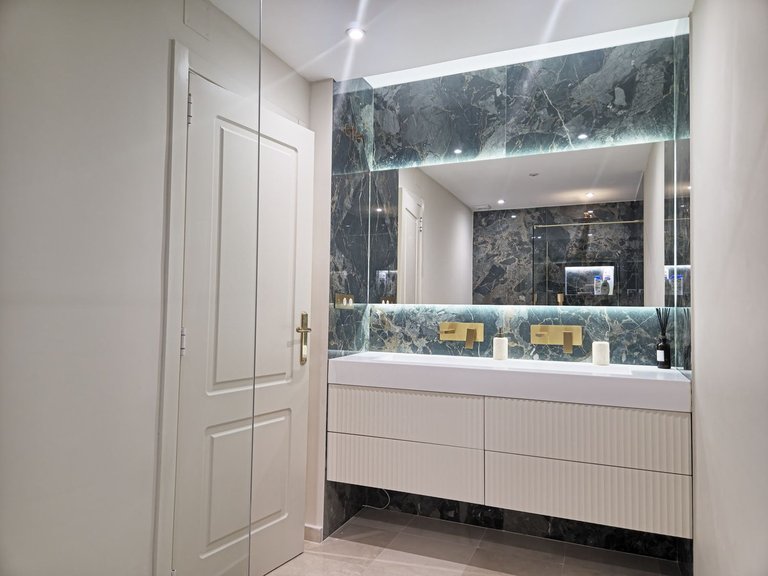 Apartment for Sale in Benahavís, Malaga 20