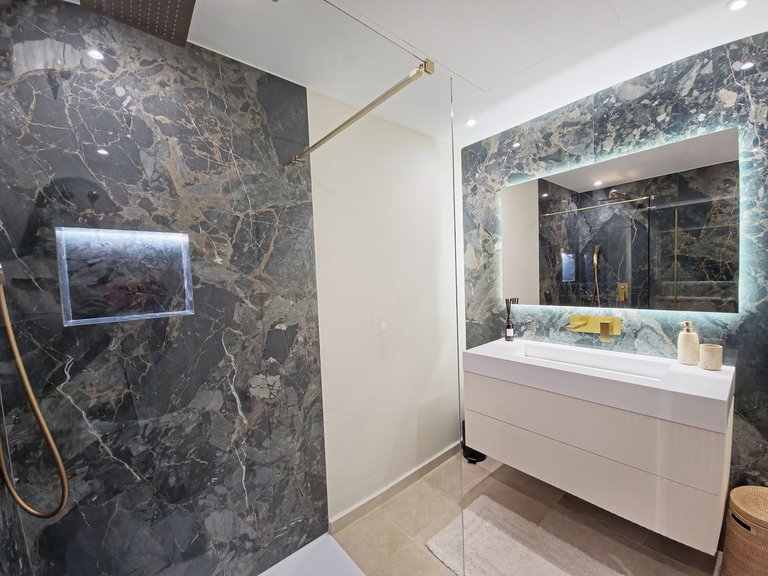 Apartment for Sale in Benahavís, Malaga 30