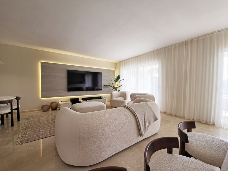 Apartment for Sale in Benahavís, Malaga 5