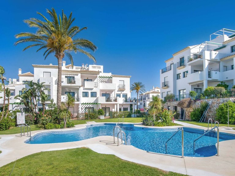 Apartment for Sale in Alhaurin Golf, Malaga 20