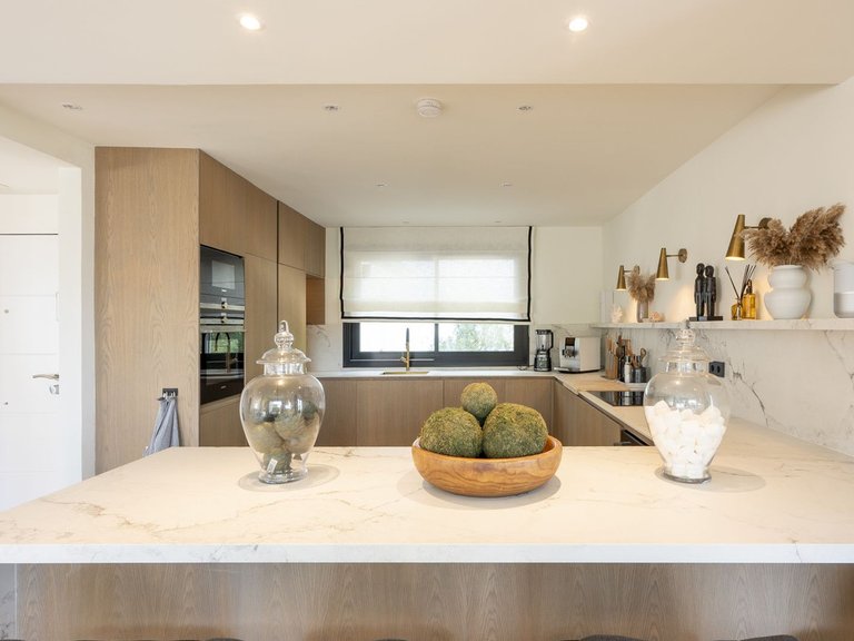 Apartment for Sale in Benahavís, Malaga 6