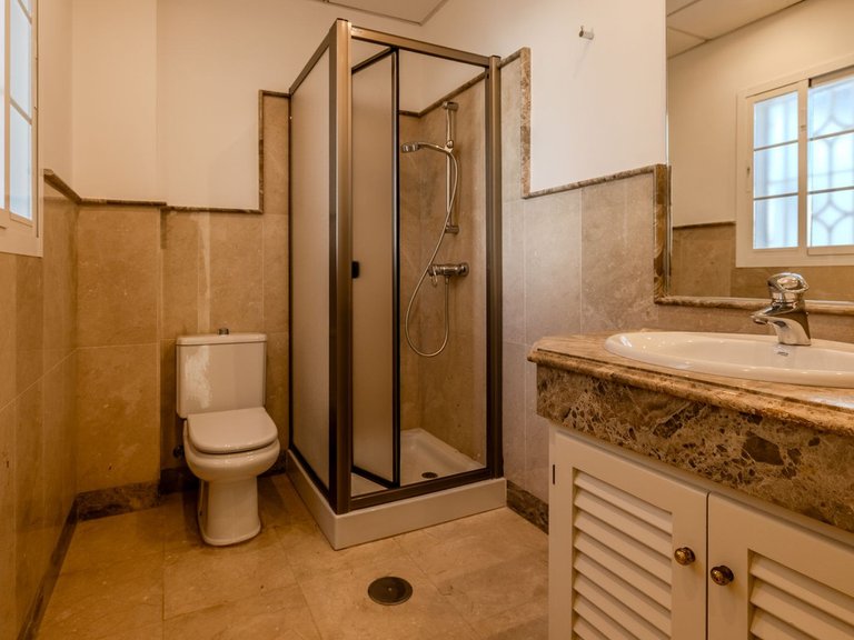 Villa for Sale in San Roque Club, Cadiz 13
